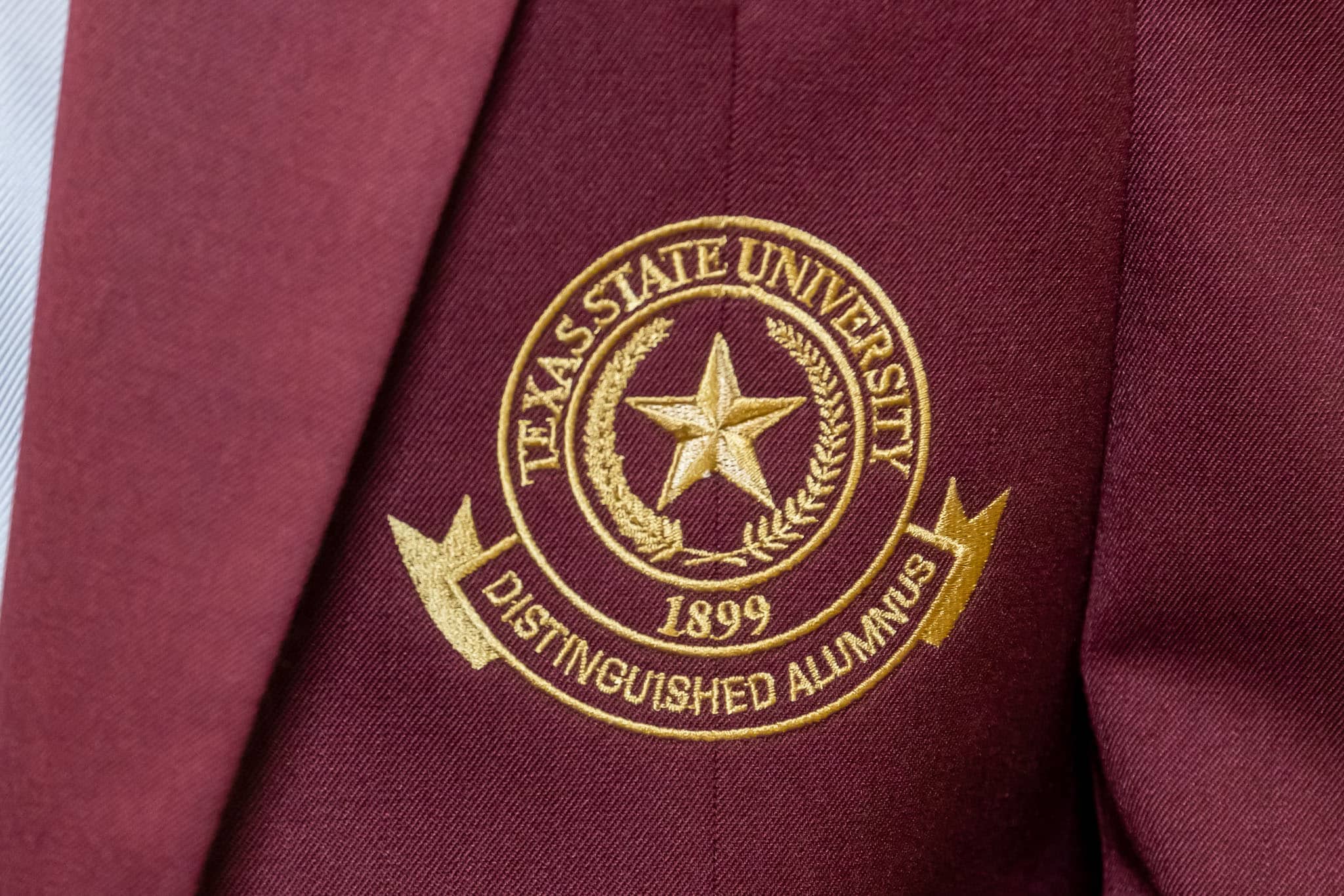 DA Jacket Logo